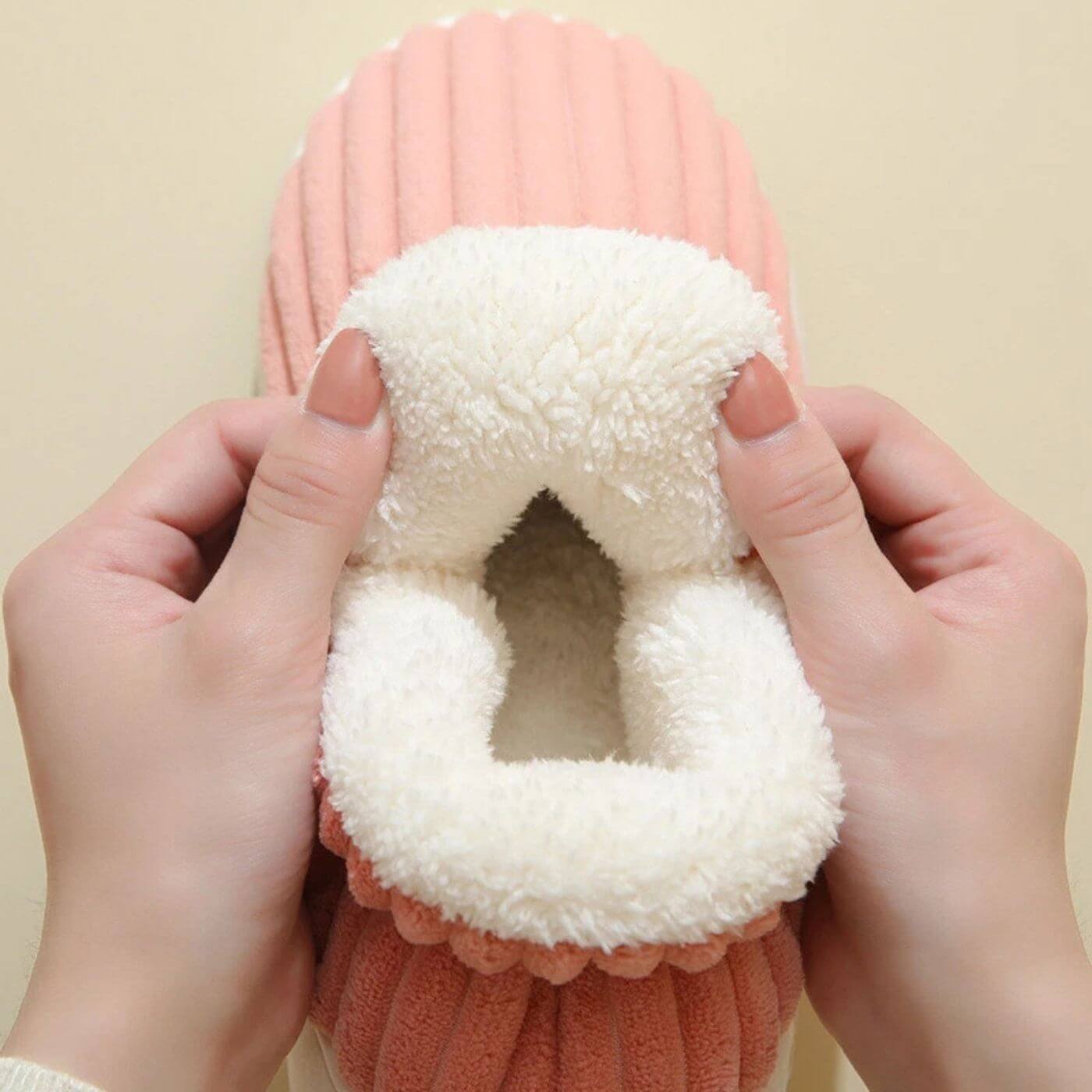 Cloudies™ - Myke Plysj Komfortable Vinterslippers