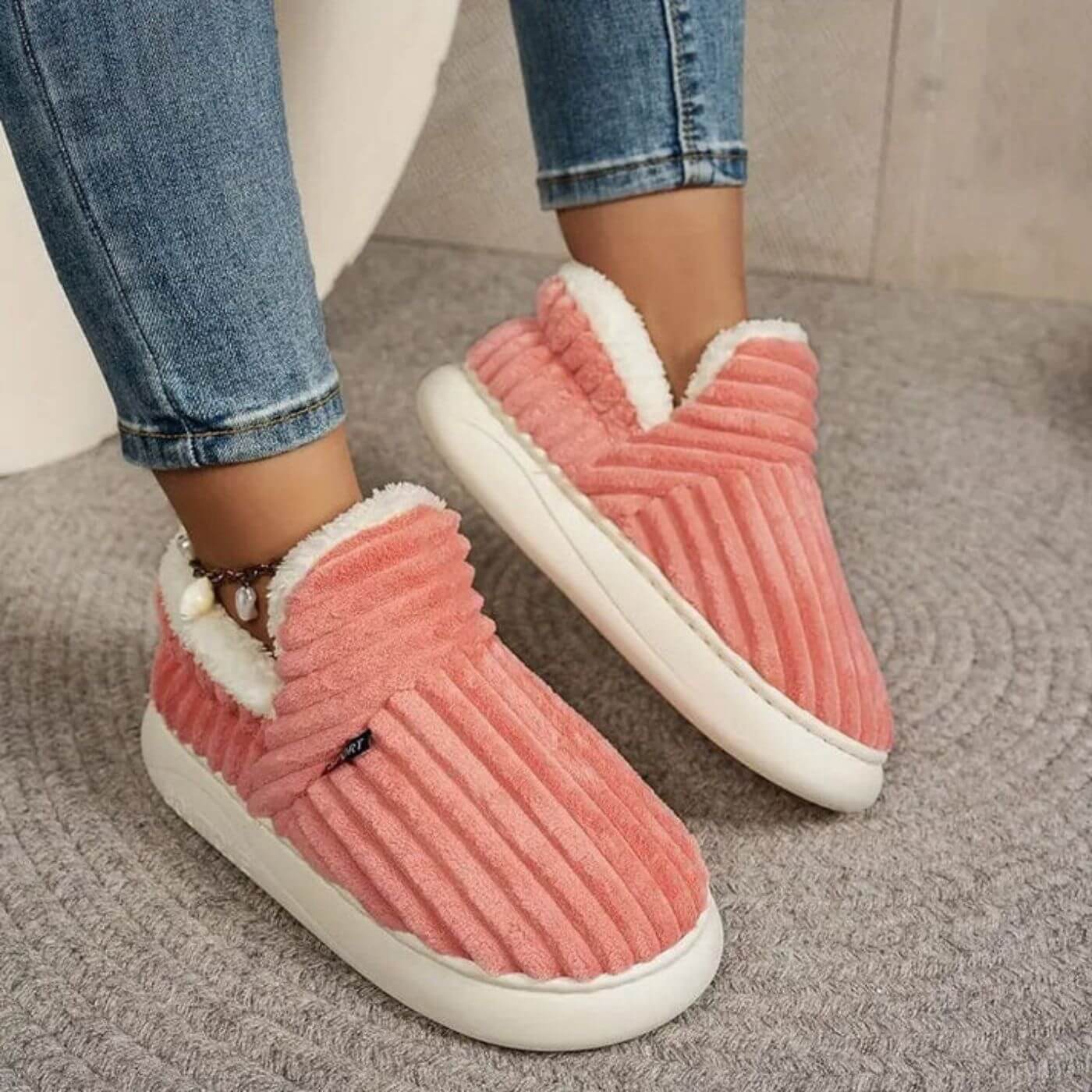 Cloudies™ - Myke Plysj Komfortable Vinterslippers