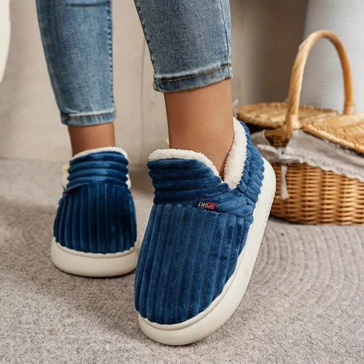Cloudies™ - Myke Plysj Komfortable Vinterslippers