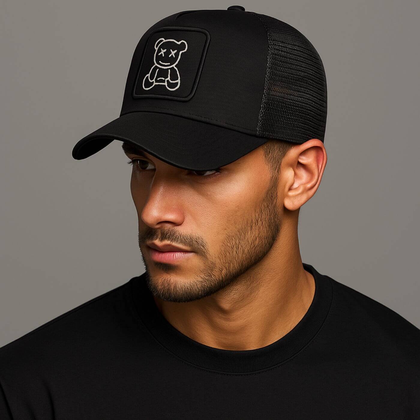 Jules™ - Brodert Mesh-caps med Teddybjørn